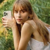 Etui UNIQ Coehl Prairie na iPhone 15 Pro - beżowe