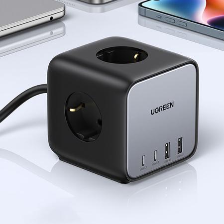 Ugreen kostka listwa zasilająca 65W USB / USB C + 3x gniazdo AC czarna (CD268)