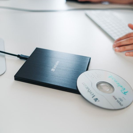 Verbatim Zewnętrzna nagrywarka SlimlineBlu-ray + kabel USB-C/USB-A czarny/black 43889