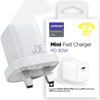 Joyroom ładowarka sieciowa USB Typ C / USB 30W Power Delivery Quick Charge 4,5A (wtyczka UK) biały (L-QP303)