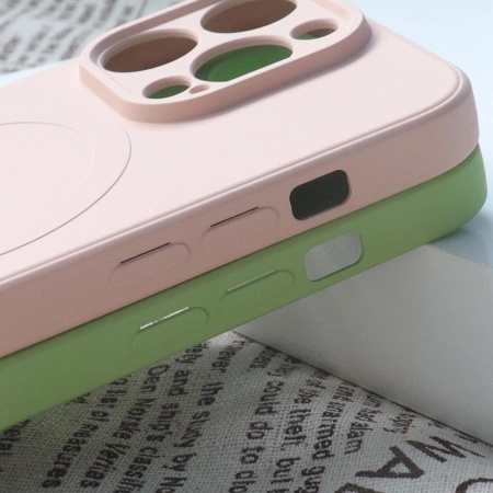 Silikonowe etui kompatybilne z MagSafe do iPhone 15 Pro Max  Silicone Case - różowe