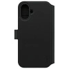 Etui CARE by PanzerGlass Feature Tango 2in1 Wallet MagSafe na iPhone 16 Plus - czarne