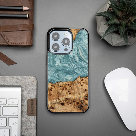 Etui z drewna i żywicy na iPhone 15 Pro Bewood Unique Uran - niebiesko-białe