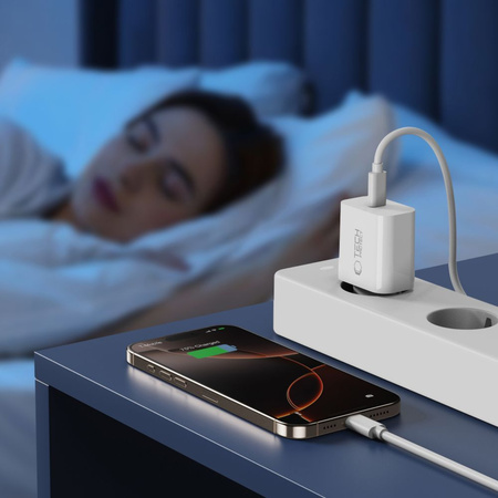 TECH-PROTECT ŁADOWARKA NC20W PD20W 1-PORT DO TELEFONÓW + KABEL TYPE-C BIAŁY