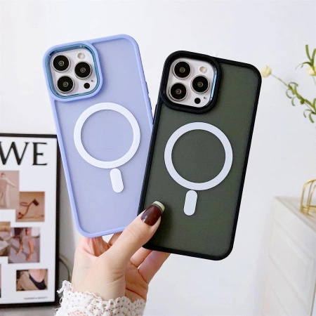 Magnetyczne etui z MagSafe Color Matte Case do iPhone 15 Plus - czarne