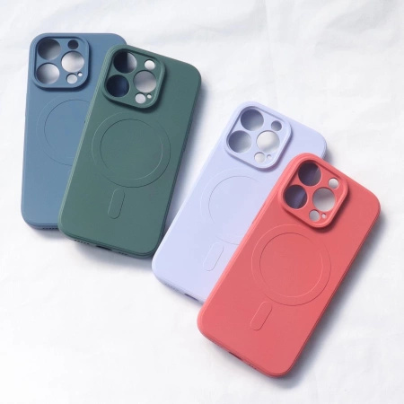 Silikonowe etui kompatybilne z MagSafe do iPhone 15 Pro Max  Silicone Case - różowe