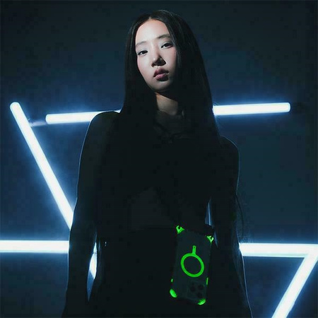 Skinarma etui Saido iPhone 16 6.1       Magnetic Charging zielony/green (niteglow)