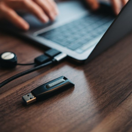 VERBATIM PENDRIVE 16GB USB 3.2 DO WINDOWS MAC PC WYSOKA PRĘDKOŚĆ ODPOWIEDZI