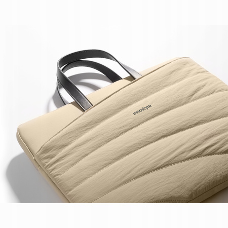 INNOSTYLE WODOODPORNA TORBA NA LAPTOPA 14 CALI CARRYLITE SLIM BEŻOWA DAMSKA