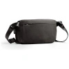 Torba UNIQ Crossbody Denver 5L - czarna