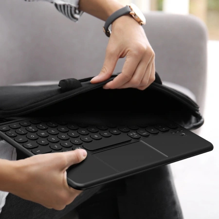 Etui z klawiaturą AMAZINGTHING Minimal Case Keylite Combo na iPad 11" 2025 - czarne