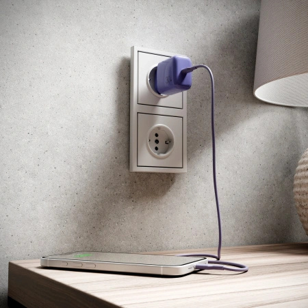 Ładowarka sieciowa Puro Pro Lite 30W USB-C  - fioletowa