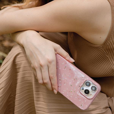 Etui Uniq Coehl Terrazzo na iPhone 14 Plus różowy/coral pink