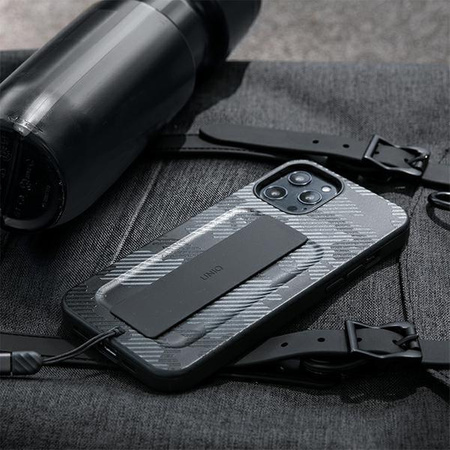 Etui Uniq Heldro na iPhone 12 / iPhone 12 Pro czarny moro/charcoal camo Antimicrobial