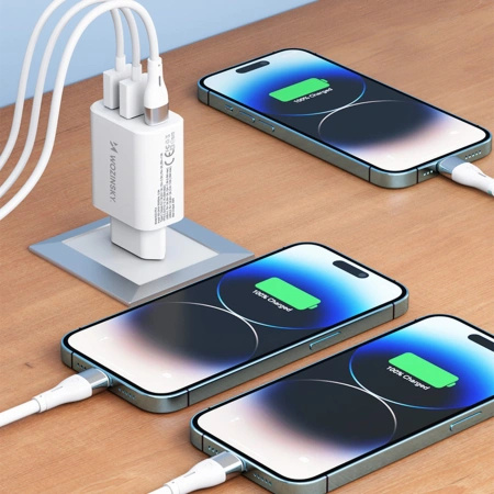 WOZINSKY ŁADOWARKA USB-C 30W 2 X USB-A DO TELEFONÓW I TABLETÓW Z FUNKCJĄ PD
