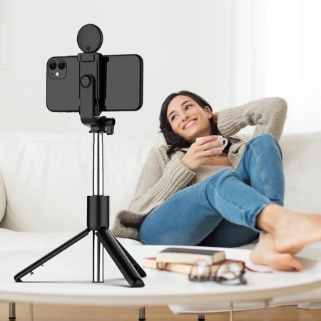 HURTEL SELFIE STICK TEELESKOPOWY TRIPOD Z OKRĄGŁĄ LAMPĄ DO TELEFONÓW 0.71M