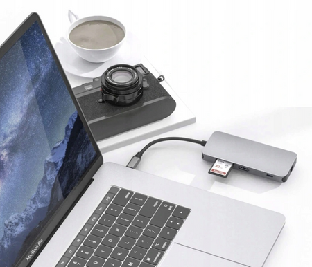 Adapter do laptopa CO2, Hub 9w1, USB-C, HDMI ,4K, karta SD , karta Micro SD, Ethernet Gigabit, Jack 3,5 mm, Space gray 0044