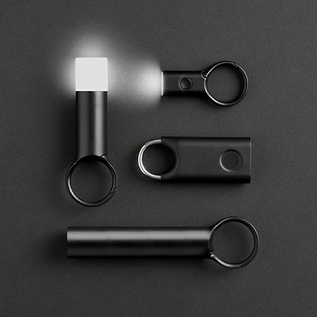 LEXON NOMADAY BRELOK Z LATARKĄ DO WĘDRÓWEK MINI LATARKA LED Z DŁUGĄ