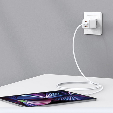 USAMS ŁADOWARKA 2xUSB-C 1xUSB 65W DO MAGSAFE IPHONE 14 PRO MAX PD3.0 QC3.0