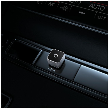 Adapter samochodowy Ottocast CP88-T2     Mini Cube CarPlay Bluetooth czarny