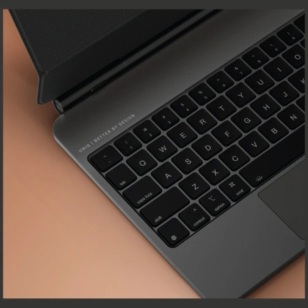 Etuiz klawiaturą UNIQ Venno Pro Magnetic Smart do iPad 11" 2025 / iPad Air 11" 2024 / 2025 / iPad Pro 11" 2018 / 2020 / 2021 / 2022 / 2024 - brązowe