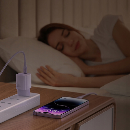 MCDODO FAST SMALL USB-C 20W CHARGER FOR IPHONE