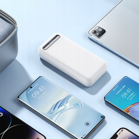 MCDODO POWERBANK 20000MAH WITH DISPLAY 3X USB USB-C 22.5W + USB-C CABLE