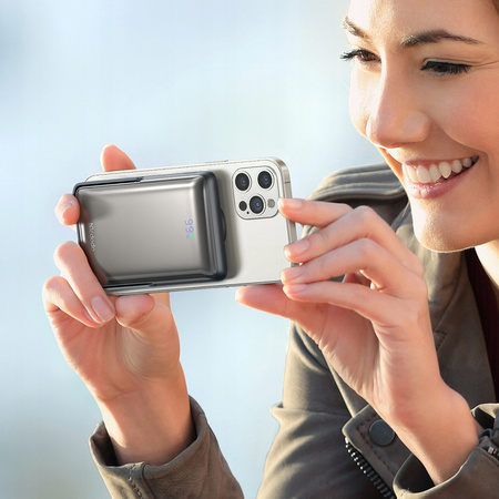 MCDODO INDUCTION POWERBANK FOR MAGSAFE 13 14 15 STAND WIRELESS 10000