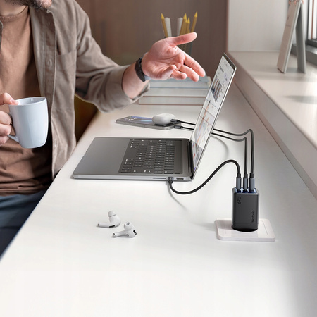 MCDODO SZYBKA ŁADOWARKA SIECIOWA ZASILACZ KOSTKA 3X USB-C PD USB 67W BIAŁA