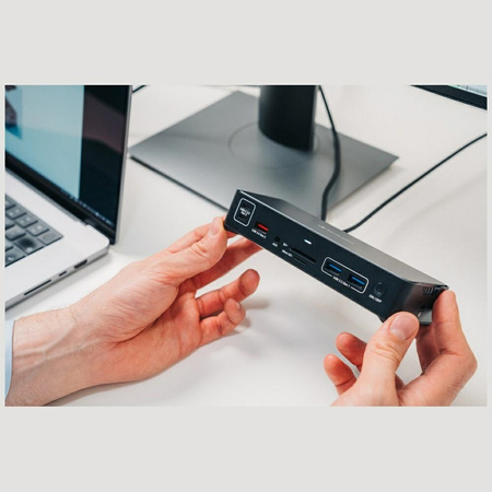 Adapter Verbatim stacja dokująca Pro     15w1 2xHDMI/1xRJ45/4xUSB-A/4xUSB-C/1xSD/1xmicroSD/1xAudio/1xDisplayPort szary 32171