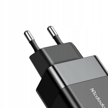 Mcdodo Phone Charger, Fast, USB, USB-C, 20W, for Iphone, universal, black