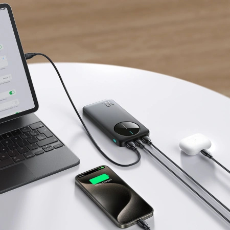 JOYROOM POWERBANK 10000MAH 2X USB-A 1X USB-C DO TELEFONÓW Z ŁADOWANIEM QC