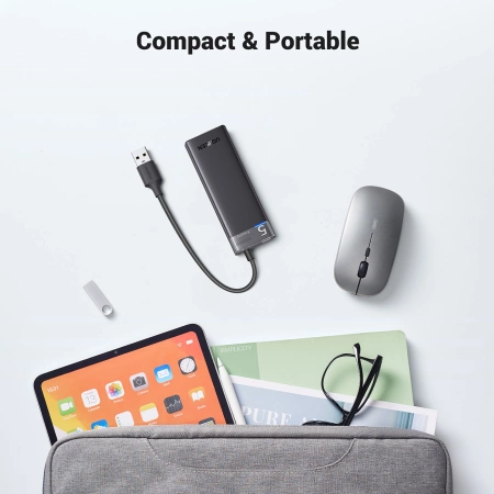 UGREEN HUB CM653 Z 4 PORTAMI USB-A I KABLEM ZASILAJĄCYM DO URZĄDZEŃ Z USB-A