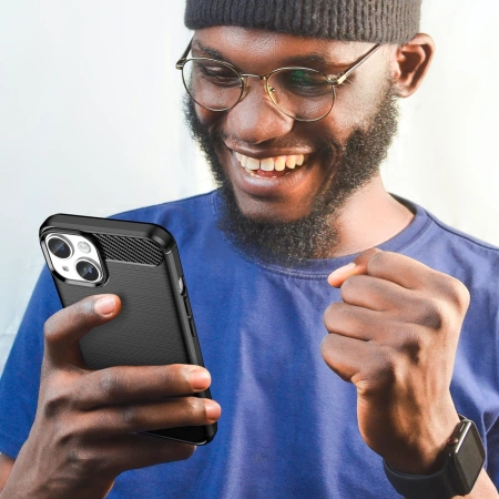 HURTEL CARBON CASE ELASTYCZNY POKROWIEC DO IPHONE 14 PLUS ŻELOWY NA TYŁ