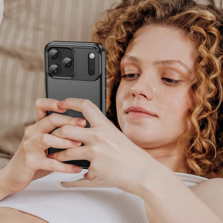 HURTEL ETUI CARBON CASE DO IPHONE 17 PRO MAX Z OCHRONĄ