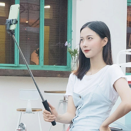 HURTEL SELFIE STICK TELESKOPOWY TRIPOD DO TELEFONÓW 0.7M CZARNY KOMPAKTOWY