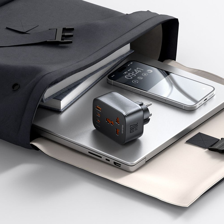 MCDODO PRZEJŚCIÓWKA ŁADOWARKA ADAPTER PODRÓŻNY WTYCZKA EU 3 X USB-C USB-A